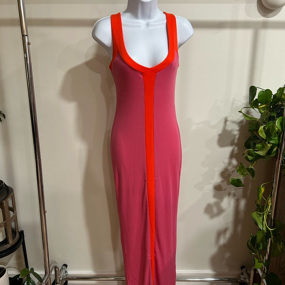 Elegant Sleeveless Pink and Red Maxi Dress